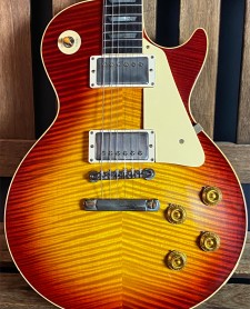 Gibson Custom Limited Edition Two Tone Specs Murphy Lab 59 Les Paul Light Aged Factory Burst 934120